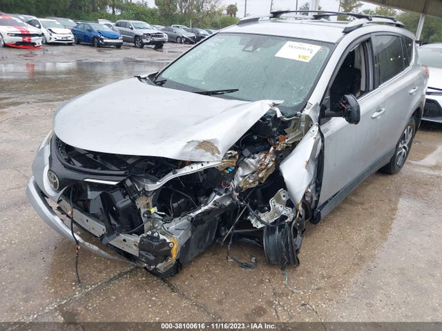 2017 TOYOTA RAV4 LE VIN: 2T3ZFREV6HW348424