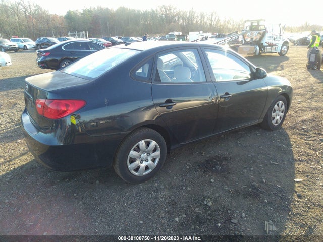 2008 HYUNDAI ELANTRA GLS/SE VIN: KMHDU46D18U528802