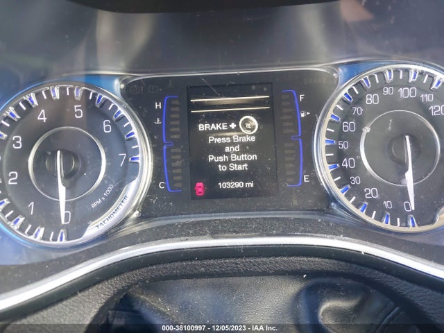 Chrysler 200 Limited 2016 1C3CCCAB5GN104409 Image 7