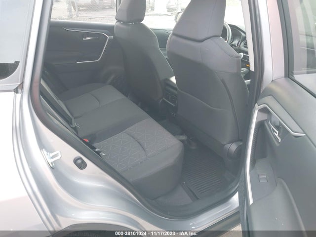 2019 TOYOTA RAV4 XLE VIN: JTMP1RFVXKD007164