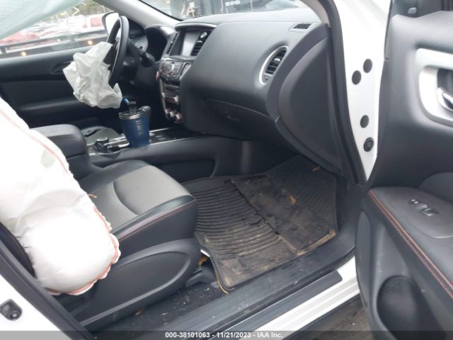 5N1DR2BM3LC582371 Nissan Pathfinder Sv 4wd