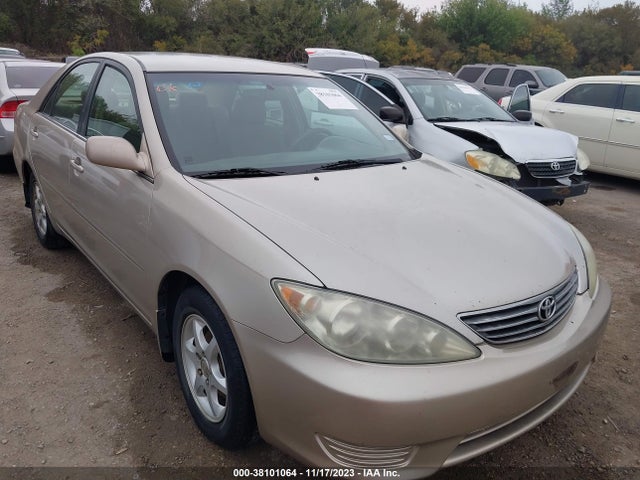 2005 TOYOTA CAMRY LE VIN: 4T1BE32K25U520772