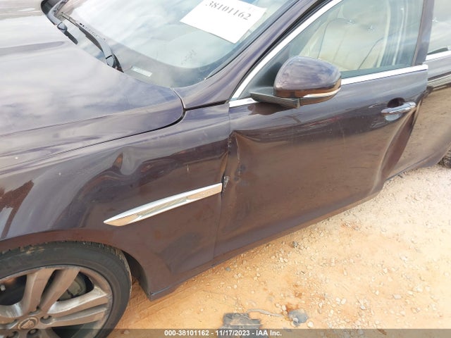 2013 JAGUAR XJ SAJWJ2GD5D8V45356 Photo 5