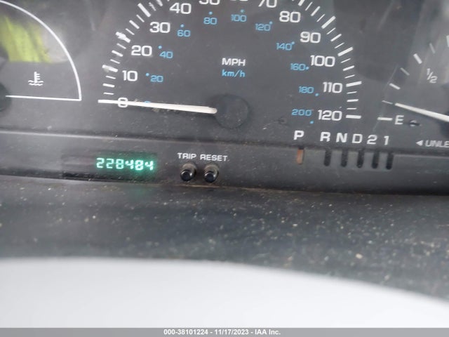 1999 PLYMOUTH VOYAGER BASE VIN: 2P4FP25B4XR288130