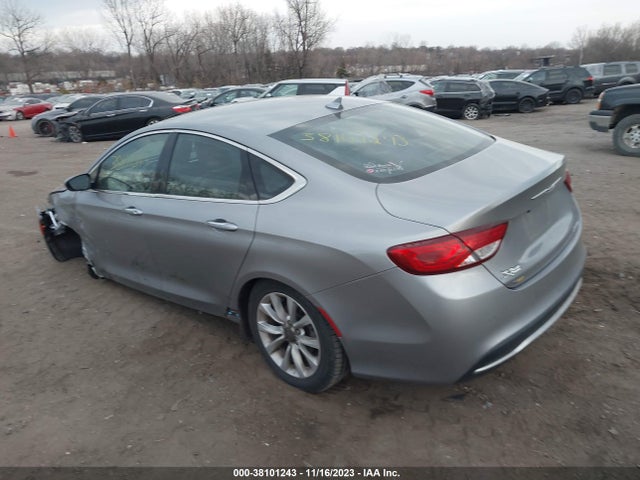 Chrysler 200 C 2015 1C3CCCCB2FN719012 Image 3