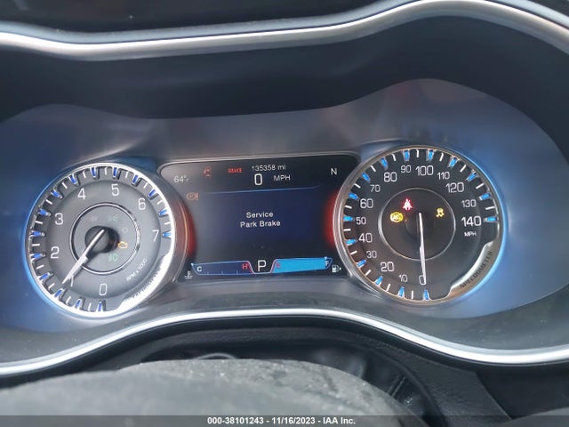 Chrysler 200 C 2015 1C3CCCCB2FN719012 Image 7
