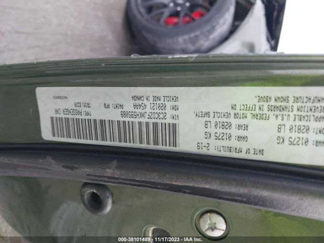 2C3CDZFJXKH595089 Dodge Challenger R/t Scat Pack