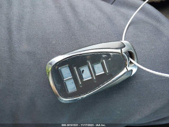 Chevrolet EQUINOX LT 2019 2GNAXKEV5K6286087 Image 11