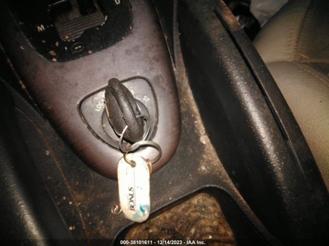 2005 SAAB 9-3 YS3FD79Y756010229 Photo 10