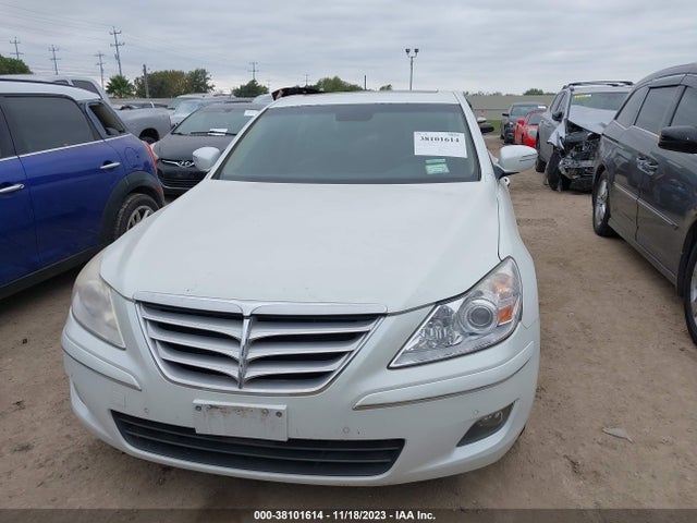 2009 HYUNDAI GENESIS 3.8 VIN: KMHGC46EX9U037008