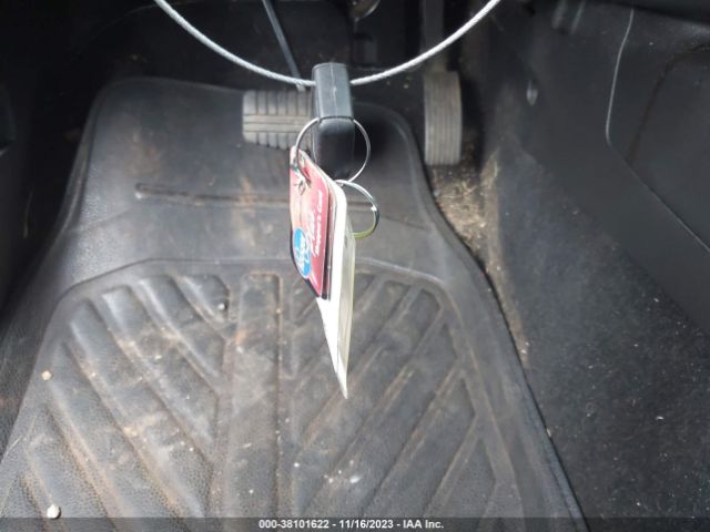 JA4AD2A33JZ052467 Mitsubishi Outlander Es
