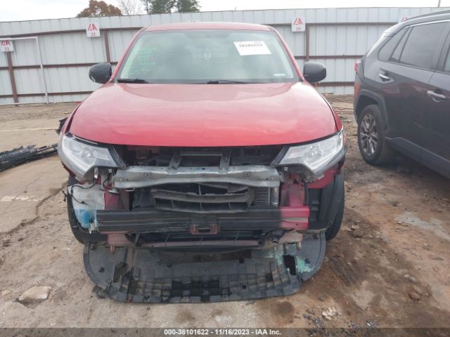 JA4AD2A33JZ052467 Mitsubishi Outlander Es