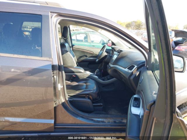 3C4PDCEG2FT715495 Dodge Journey R/t