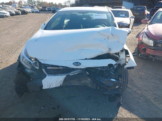 2017 KIA FORTE LX VIN: 3KPFK4A76HE076624