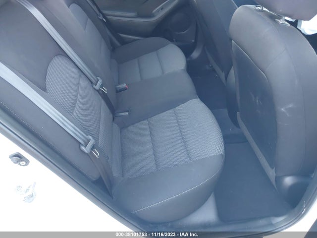 2017 KIA FORTE LX VIN: 3KPFK4A76HE076624