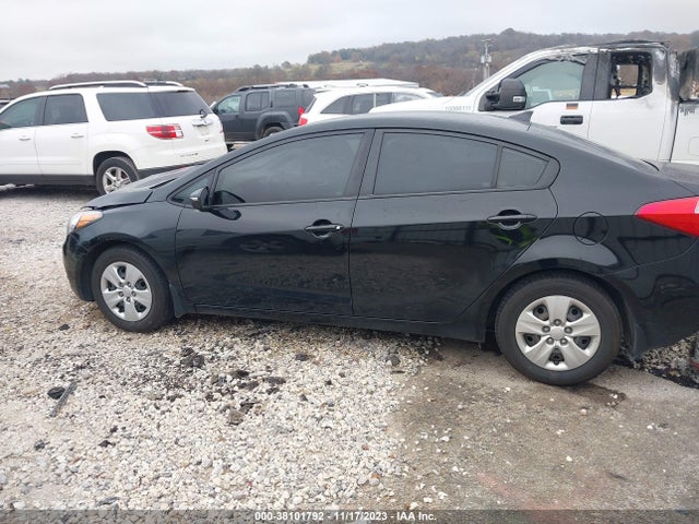 2015 KIA FORTE LX VIN: KNAFX4A69F5313511