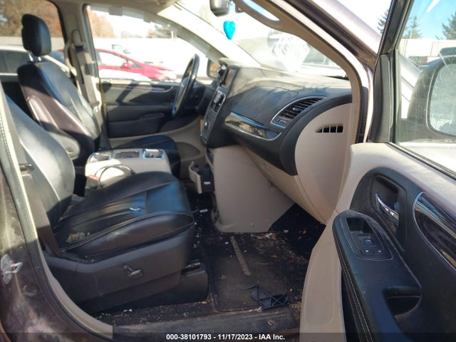 2C4RC1CG0FR554943 Chrysler Town & Country Touring-l