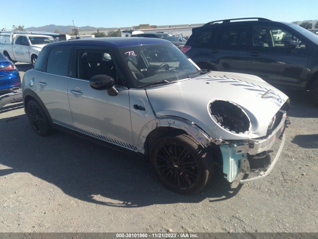 2022 MINI HARDTOP WMW53DK08N2S28368 Photo 0