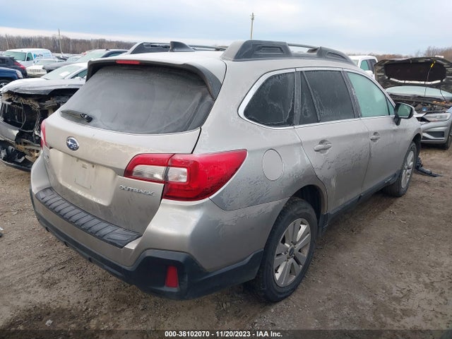 2018 SUBARU OUTBACK 2.5I PREMIUM VIN: 4S4BSACC5J3242809