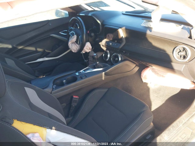 Chevrolet Camaro 1ss 2017 1G1FE1R73H0137164 Image 5