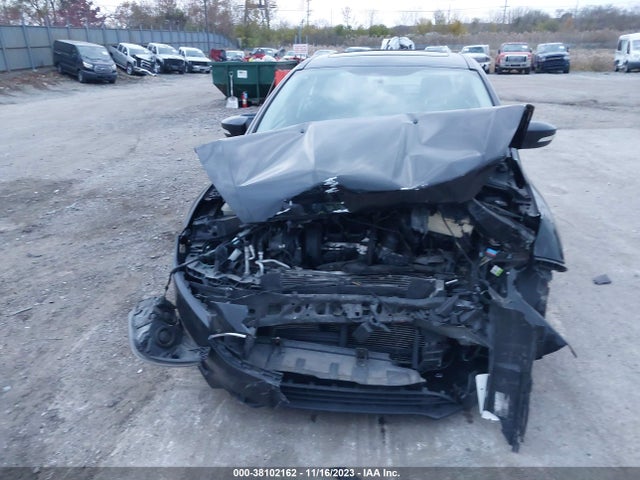 Ford FOCUS SEL 2018 1FADP3H25JL300496 Image 12