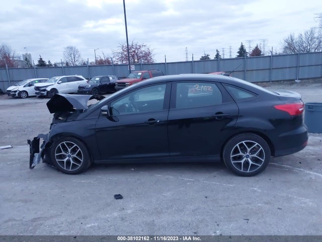Ford FOCUS SEL 2018 1FADP3H25JL300496 Image 14