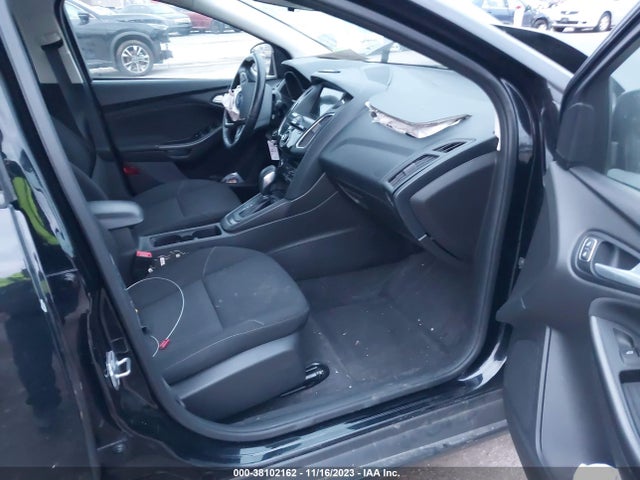 Ford FOCUS SEL 2018 1FADP3H25JL300496 Image 5