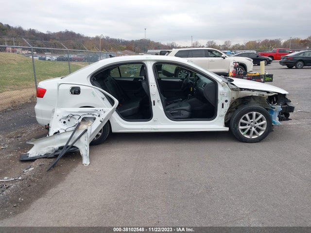 2014 VOLKSWAGEN JETTA 1.8T SE VIN: 3VWD07AJ9EM406779