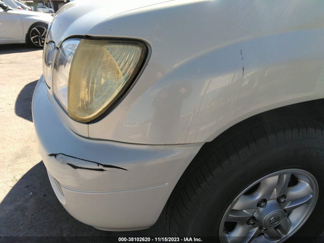 2000 LEXUS LX 470 VIN: JT6HT00W8Y0086711