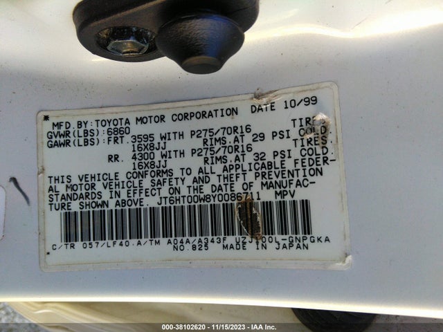 2000 LEXUS LX 470 VIN: JT6HT00W8Y0086711