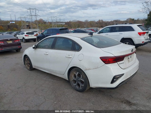 KIA Forte Lxs 2019 3KPF24AD0KE111400 Image 3