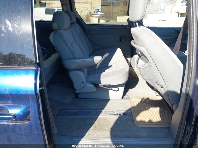 2006 CHRYSLER TOWN & COUNTRY VIN: 1A4GP45R56B746850