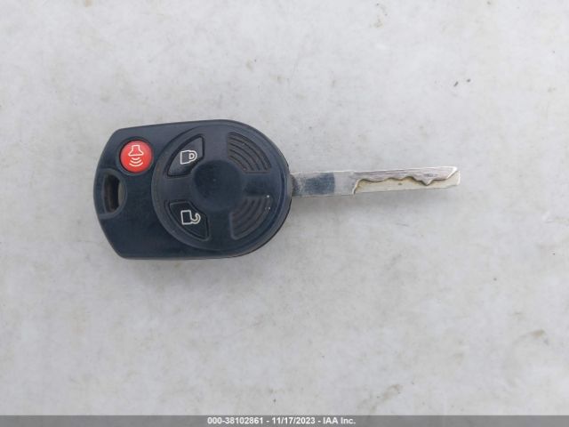 1FMCU9G93GUC44699 Ford ESCAPE SE