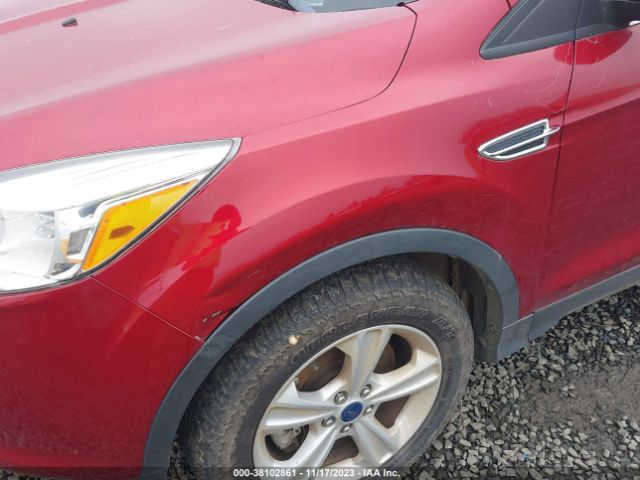 1FMCU9G93GUC44699 Ford ESCAPE SE