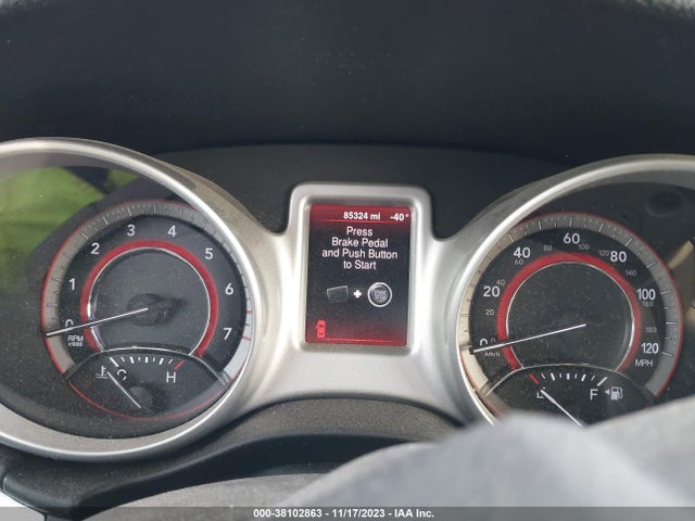 2013 DODGE JOURNEY SXT VIN: 3C4PDCBG6DT685371