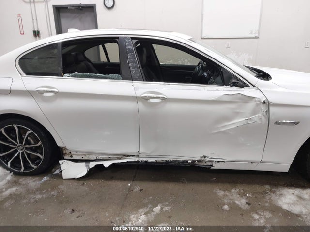 BMW 535d Xdrive 2016 WBAFV3C59GD687631 Image 13