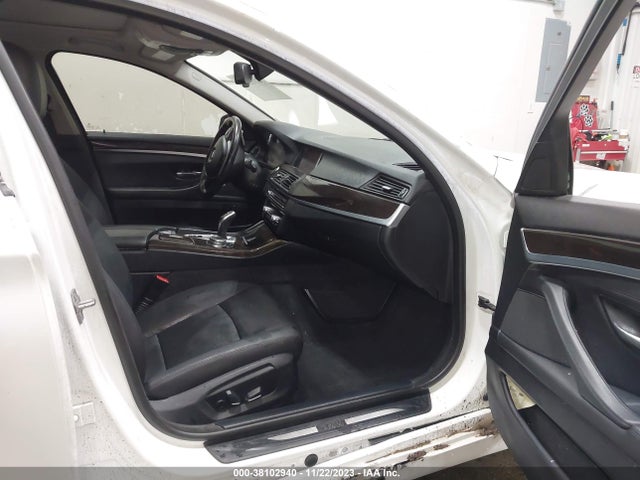 BMW 535d Xdrive 2016 WBAFV3C59GD687631 Image 5