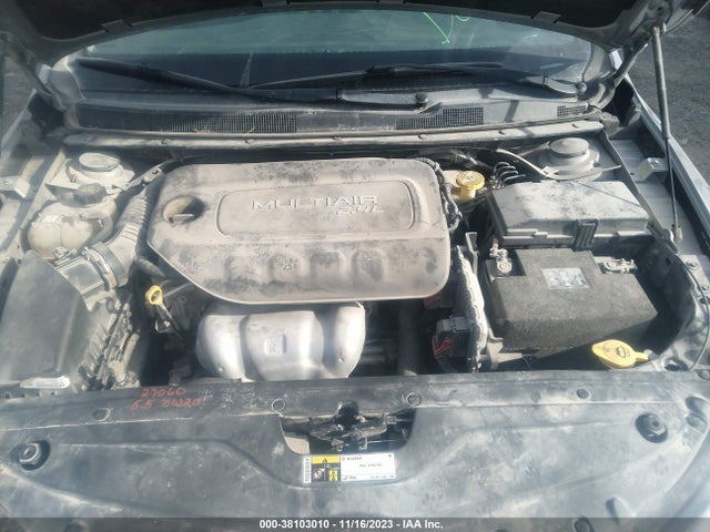 Chrysler 200 Limited 2015 1C3CCCAB6FN747687 Image 10
