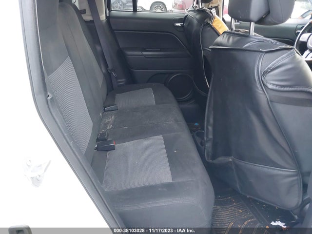 1C4NJRFB0GD632662 Jeep Patriot Latitude