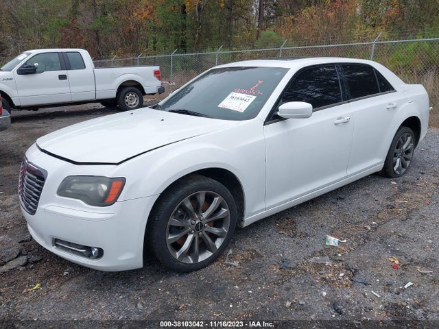 2C3CCAGG6EH331573 Chrysler 300 S