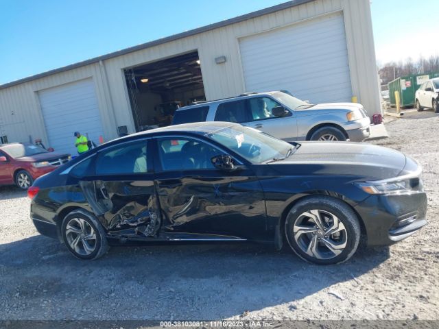 1HGCV1F40JA158379 Honda ACCORD EX