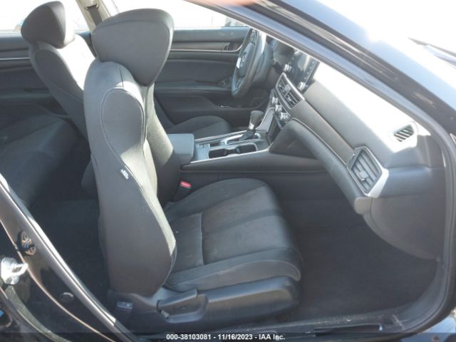 1HGCV1F40JA158379 Honda ACCORD EX