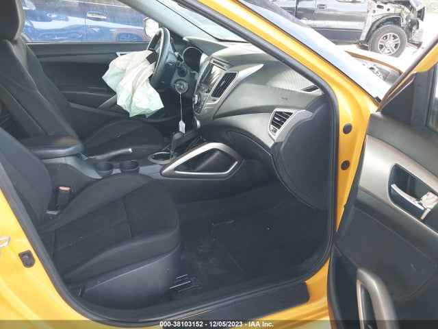 Hyundai Veloster 2016 KMHTC6AD7GU269698 Image 5