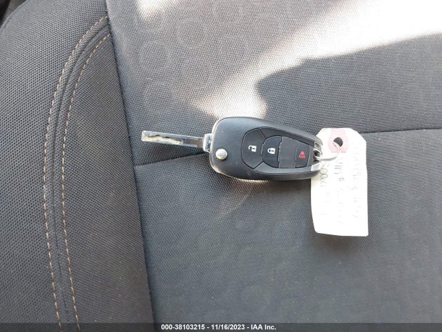 Продажа на аукционе авто 2020 Chevrolet Trax Fwd Ls, vin: KL7CJKSB2LB327607, номер лота: 38103215