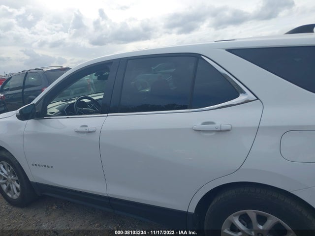 Chevrolet EQUINOX LT 2018 3GNAXJEV8JS644471 Image 14