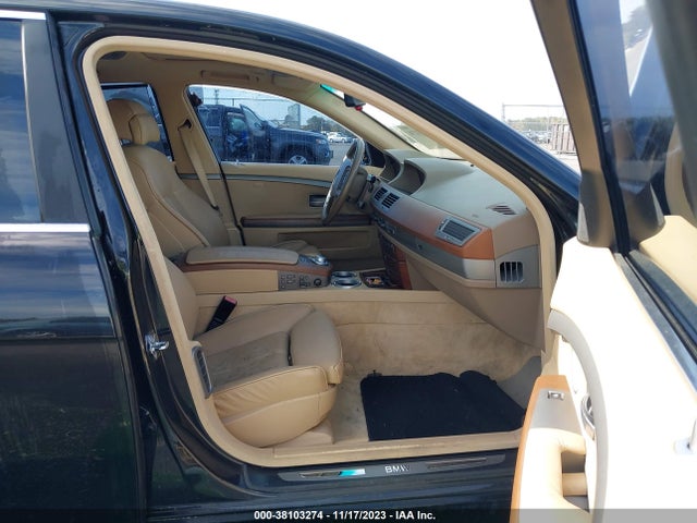 2004 BMW 745I VIN: WBAGL63514DP72700