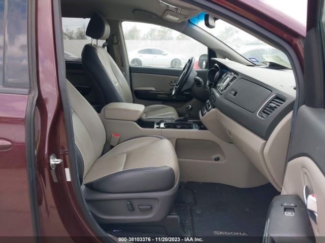 KNDMC5C13F6048740 KIA SEDONA EX