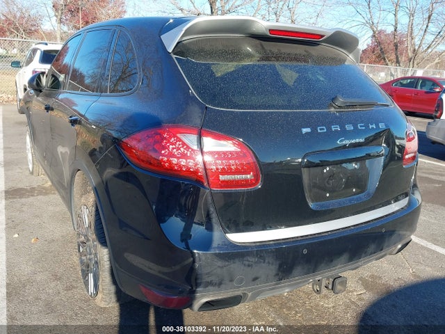 2013 PORSCHE CAYENNE WP1AF2A24DLA39031 Photo 2