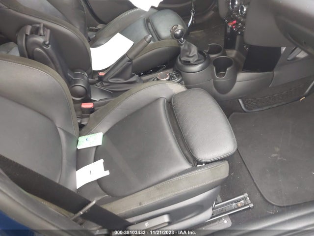 2019 MINI HARDTOP WMWXU3C57K2B65126 Photo 4