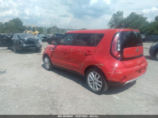 2018 KIA SOUL KNDJP3A58J7509810 Photo 2